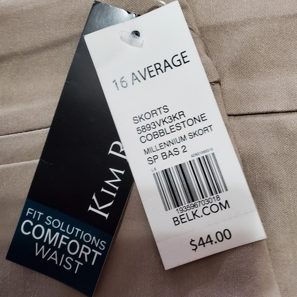 Skort Size 16 average. Kim Roger's NWT - Picture 4 of 6